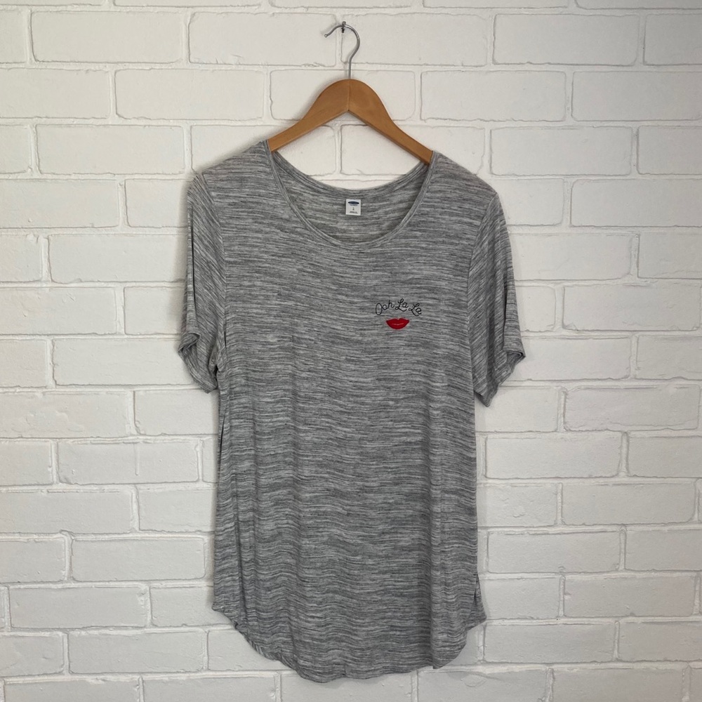 Heather Gray “Ooh La La” Lips Tee